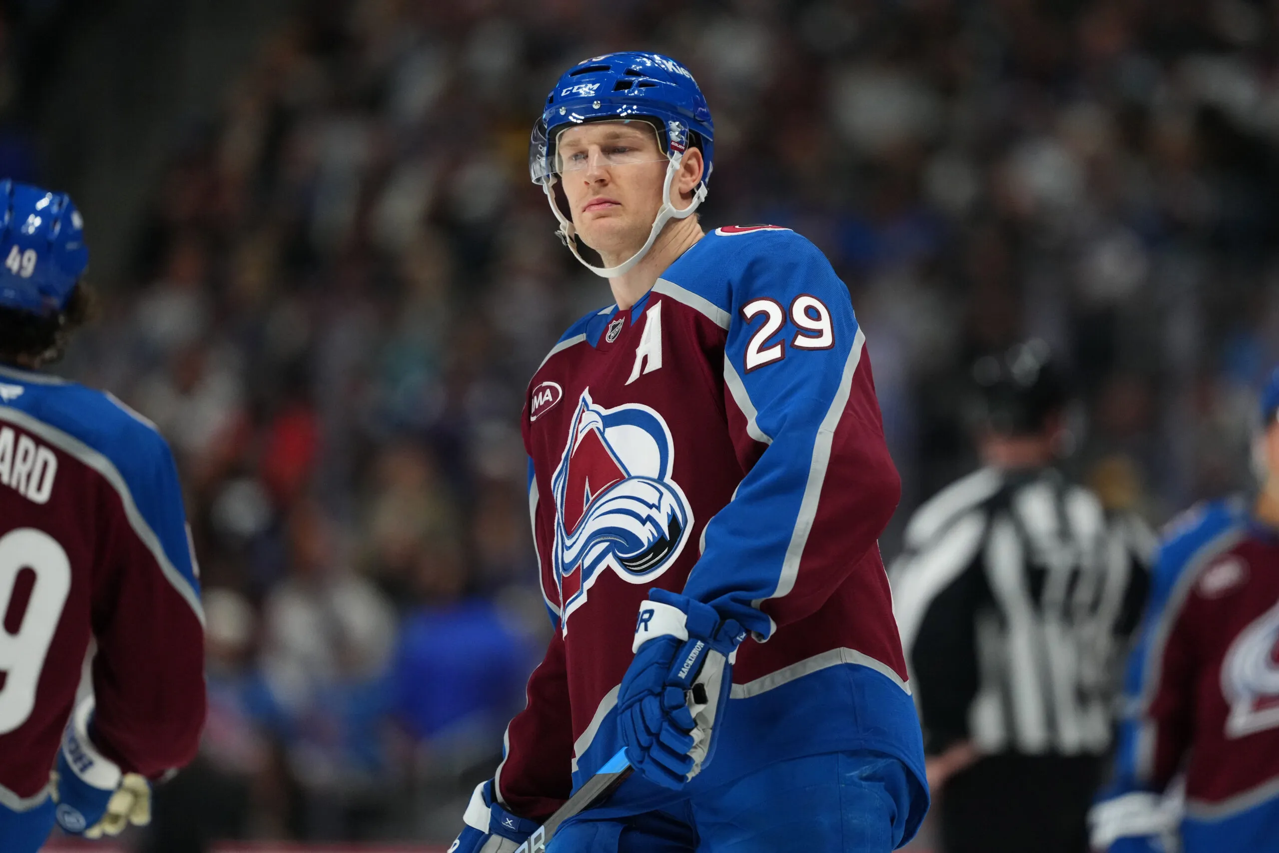 Is Nathan MacKinnon the best player in Avalanche history? - Article Analysis sur NHL Insight