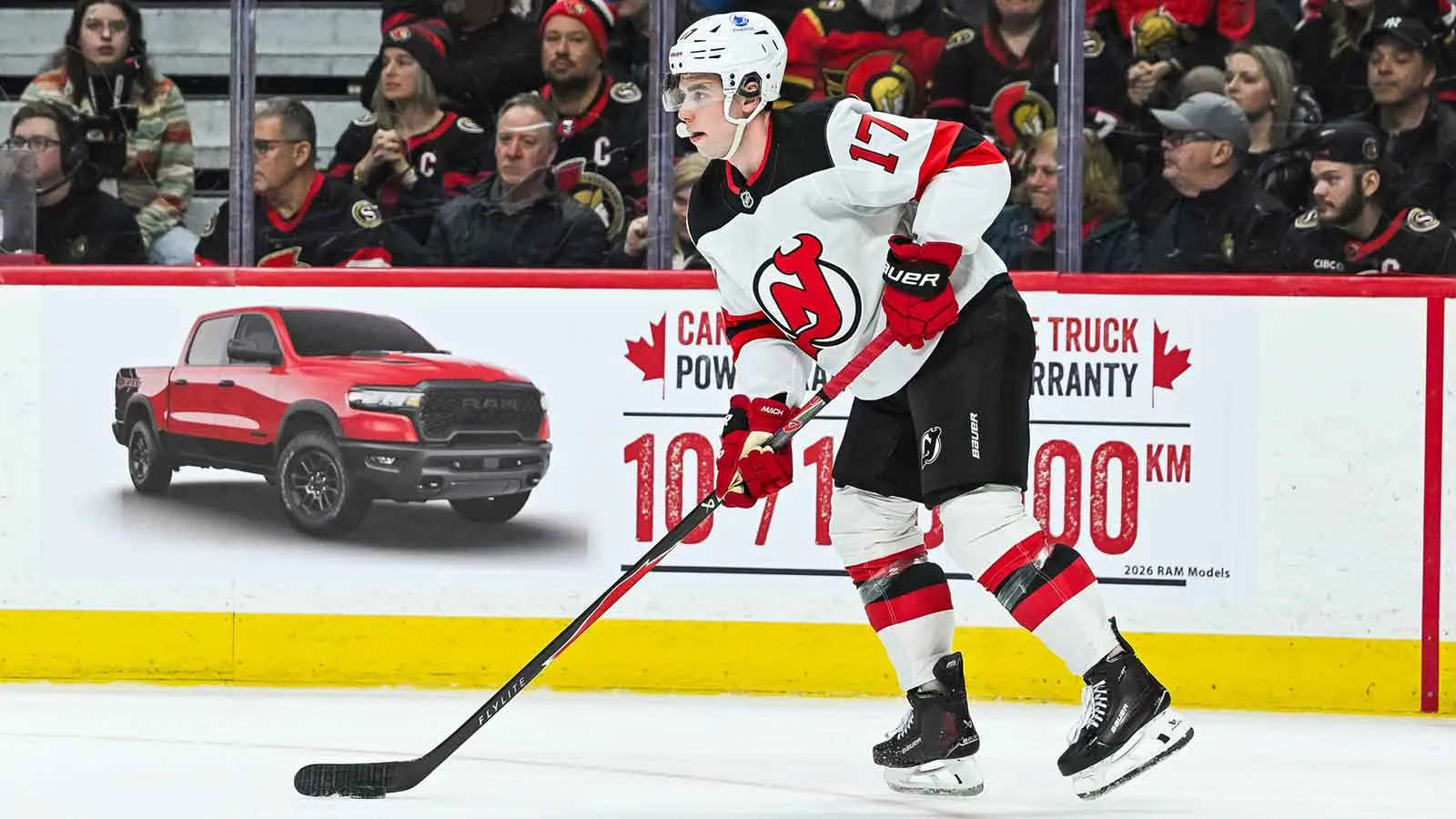 Conflicting Reports Surface Around Simon Nemec Trade Rumors - Article News sur NHL Insight
