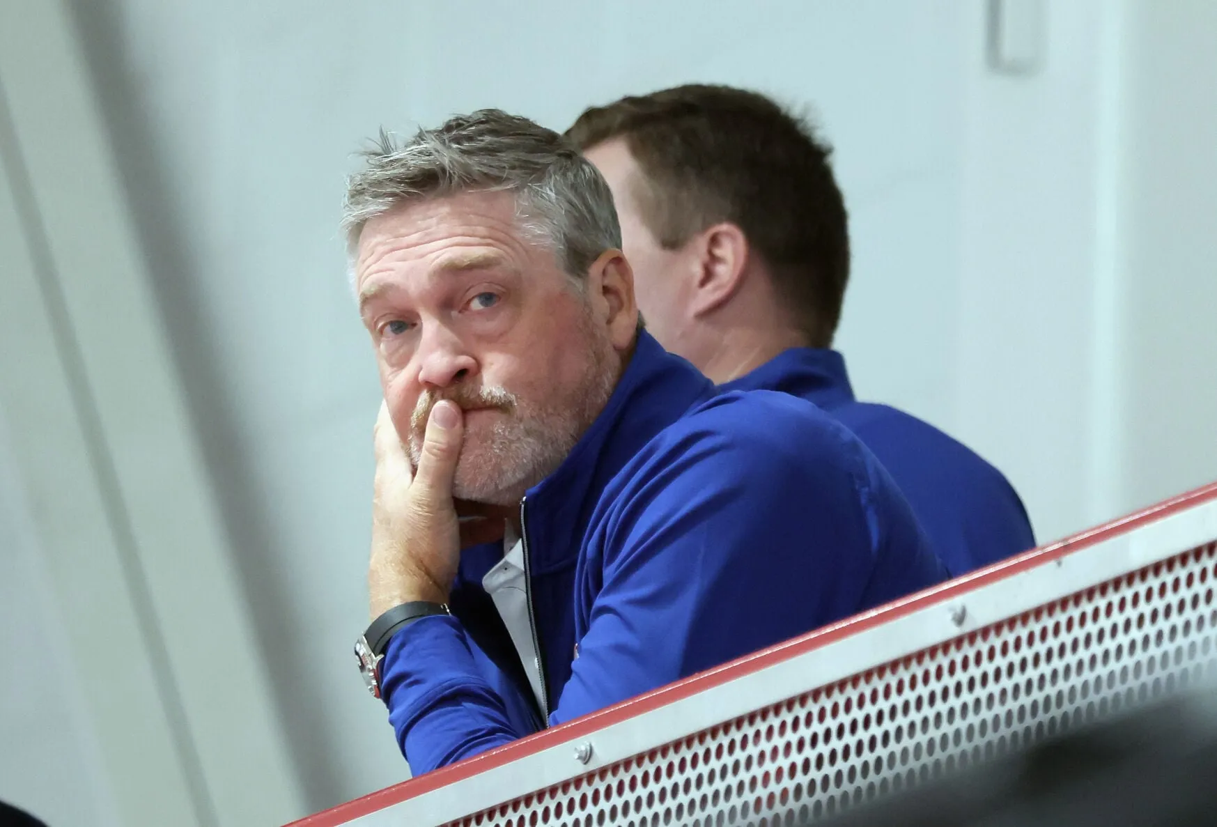 Leafs Cast Wide Net in Coaching Search - Article Analysis sur NHL Insight