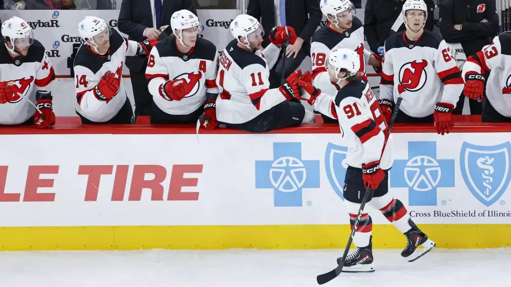 nhl-devils-capitals-showdown_1.webp