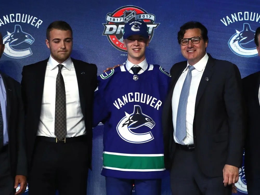 Canucks Face Defining Choice at Third Overall in 2026 NHL Draft - Article Analysis sur NHL Insight