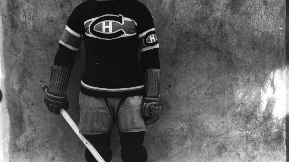 November 11 in NHL History: Milestones, Hat Tricks, and Franchise Moments - Article News sur NHL Insight