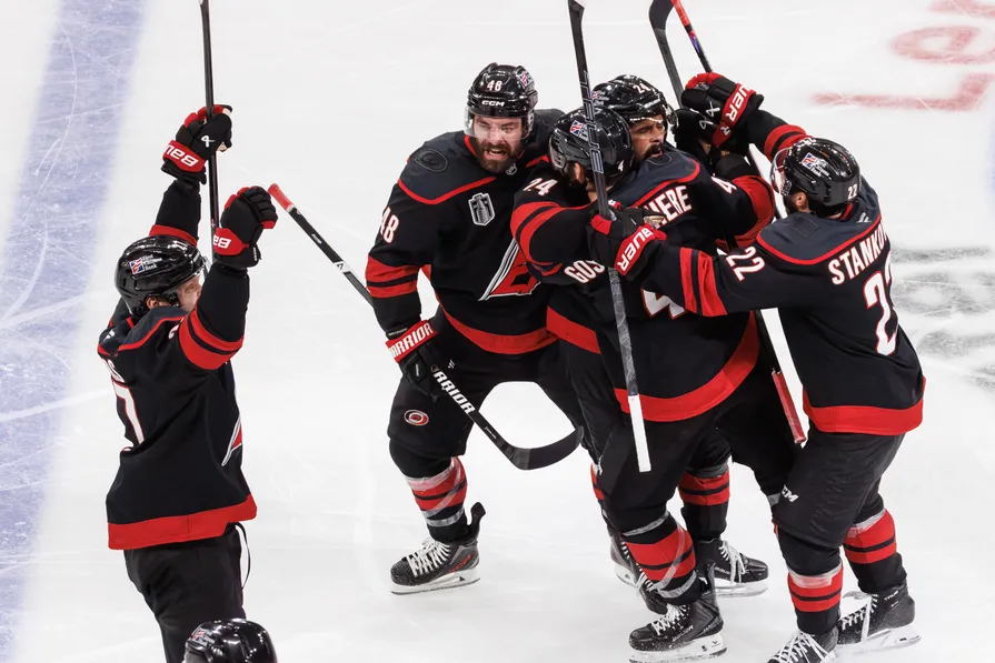 Howden's 13th Goal Sets Stage for Tortorella's Costly Challenge in Game 2 - Article Analysis en vedette sur NHL Insight