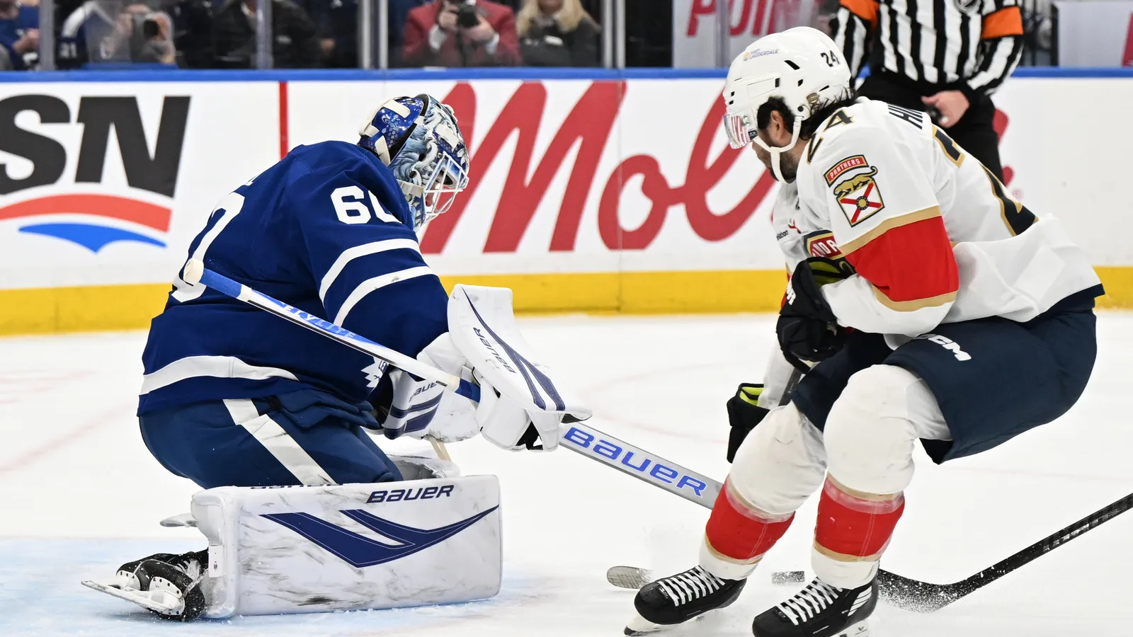 Maple Leafs and Flyers complete goalie swap to fix specific lineup gaps - Article Analysis sur NHL Insight