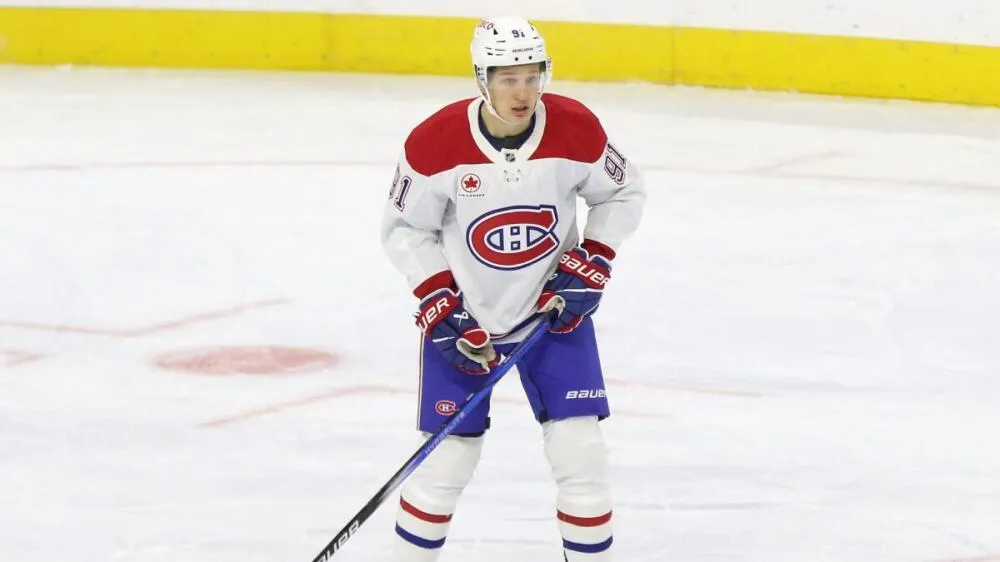 Oliver Kapanen Emerges as Montreal Canadiens’ Reliable Third-Line Center - Article Draft & Prospects sur NHL Insight
