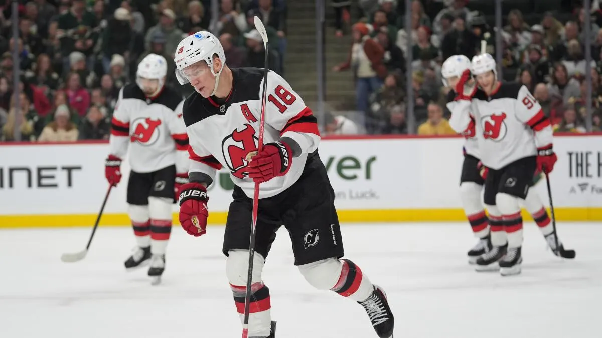 Devils hold out Ondrej Palat for roster management reasons amid trade buzz - Article News sur NHL Insight