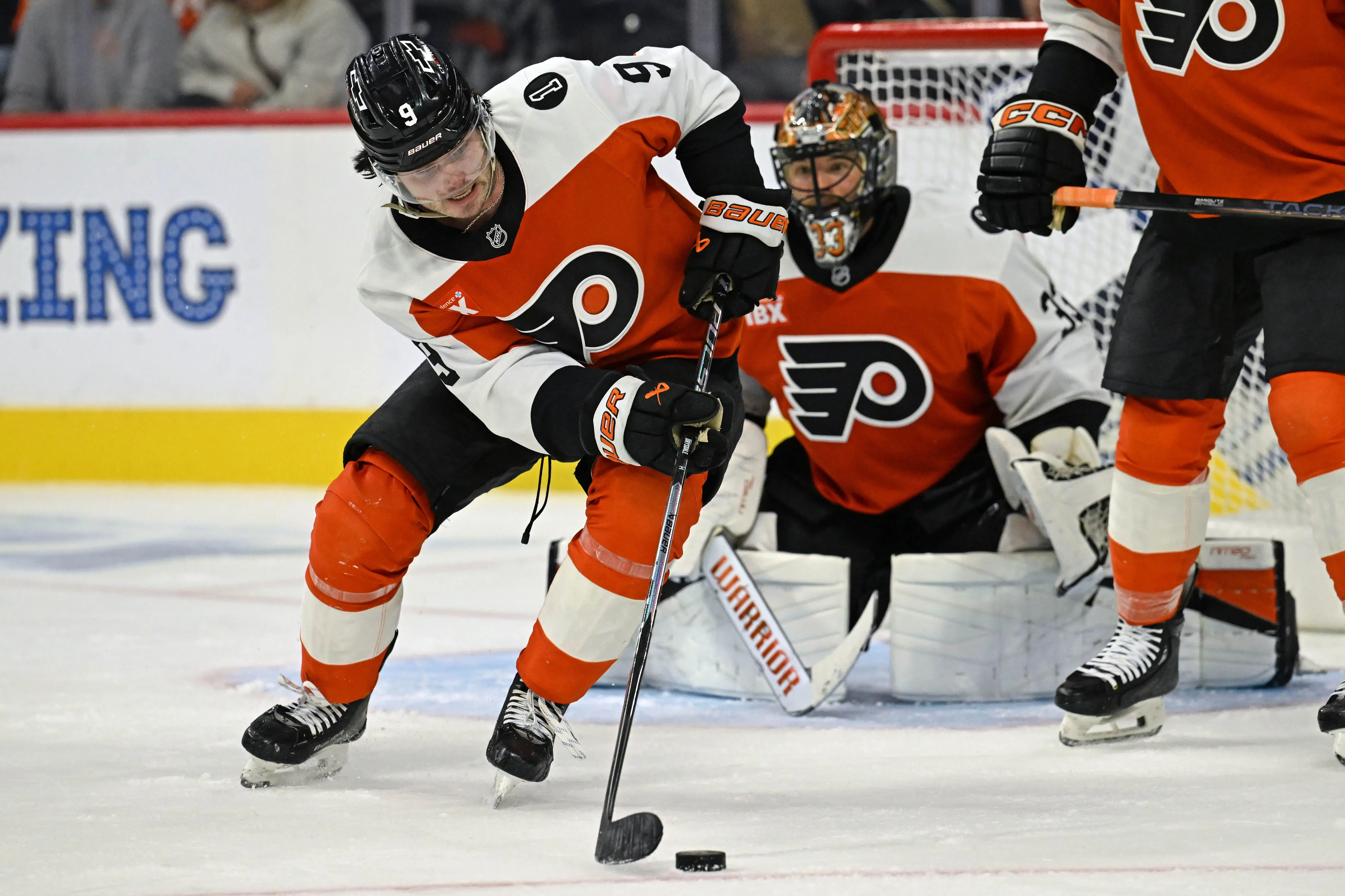 philadelphia-flyers-defense_1.webp