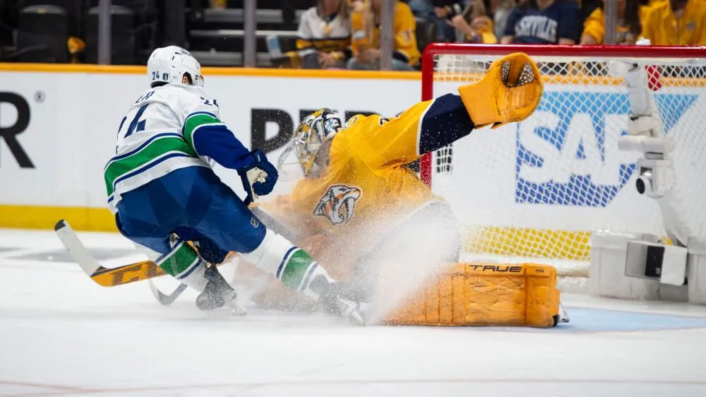 Blues rally past Oilers 3-2 as Pius Suter nets late winner - Article News sur NHL Insight