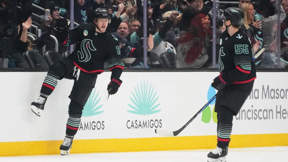 New York Sirens forward Taylor Girard's suspension reduced to three games upon appeal - Article News sur NHL Insight