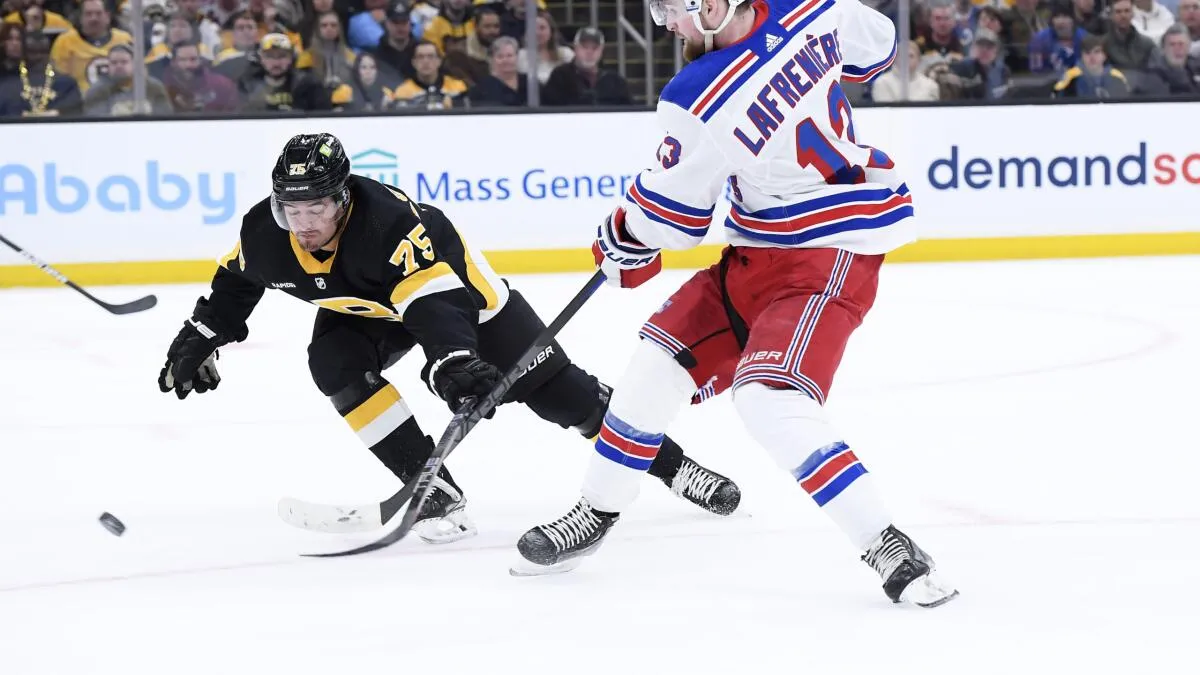 Rangers vs. Bruins: original six showdown in the 2025-26 season - Article Analysis sur NHL Insight