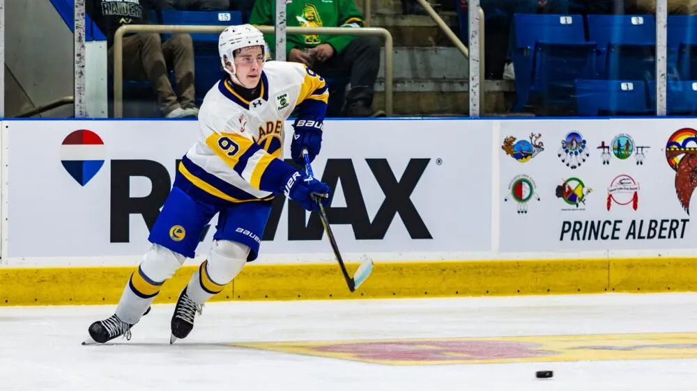 Saskatoon Blades Prospects Lead 2026 NHL Draft Watch List - Article Analysis sur NHL Insight