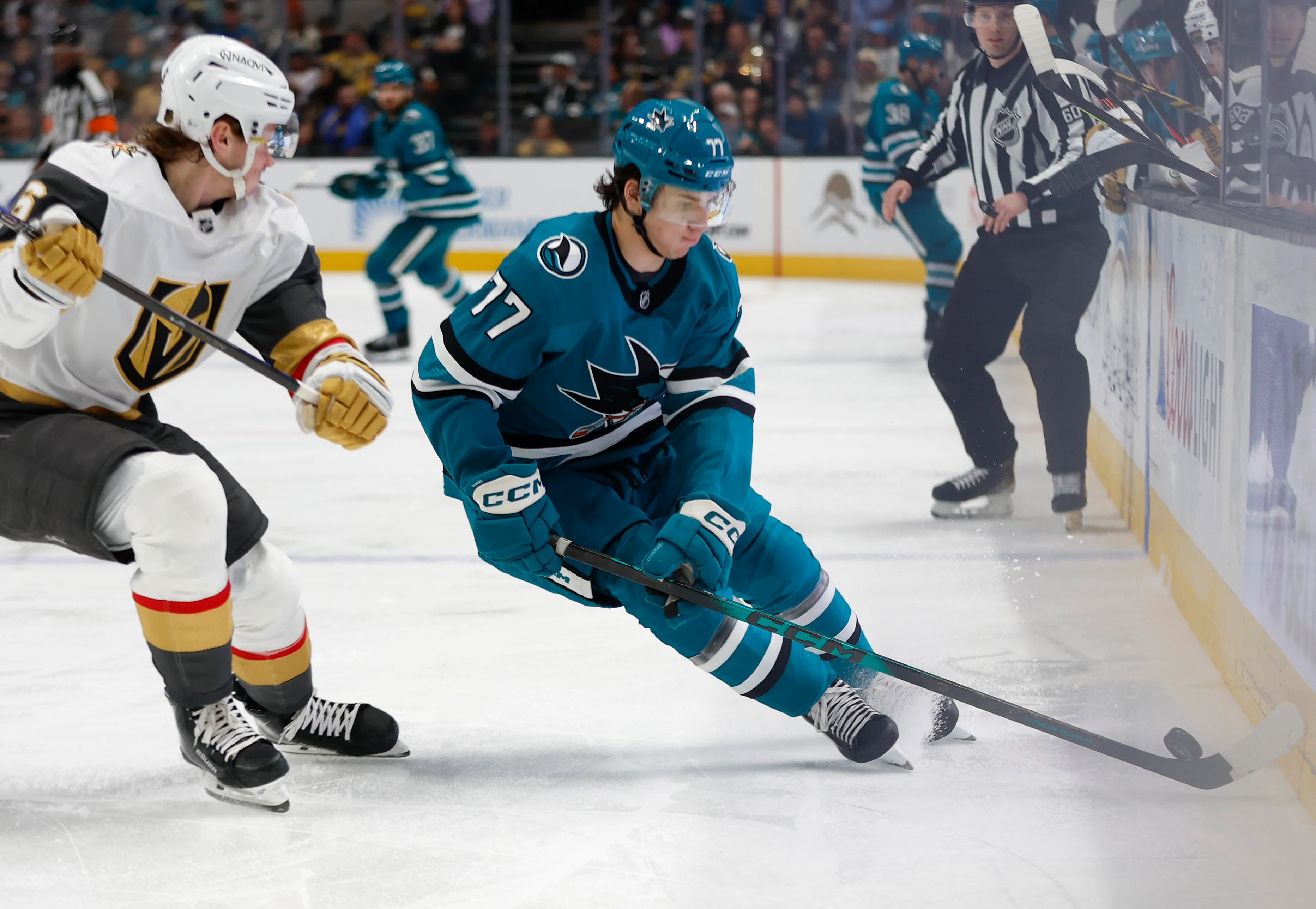 Sharks trade up for Kesselring in calculated draft swap - Article Analysis sur NHL Insight