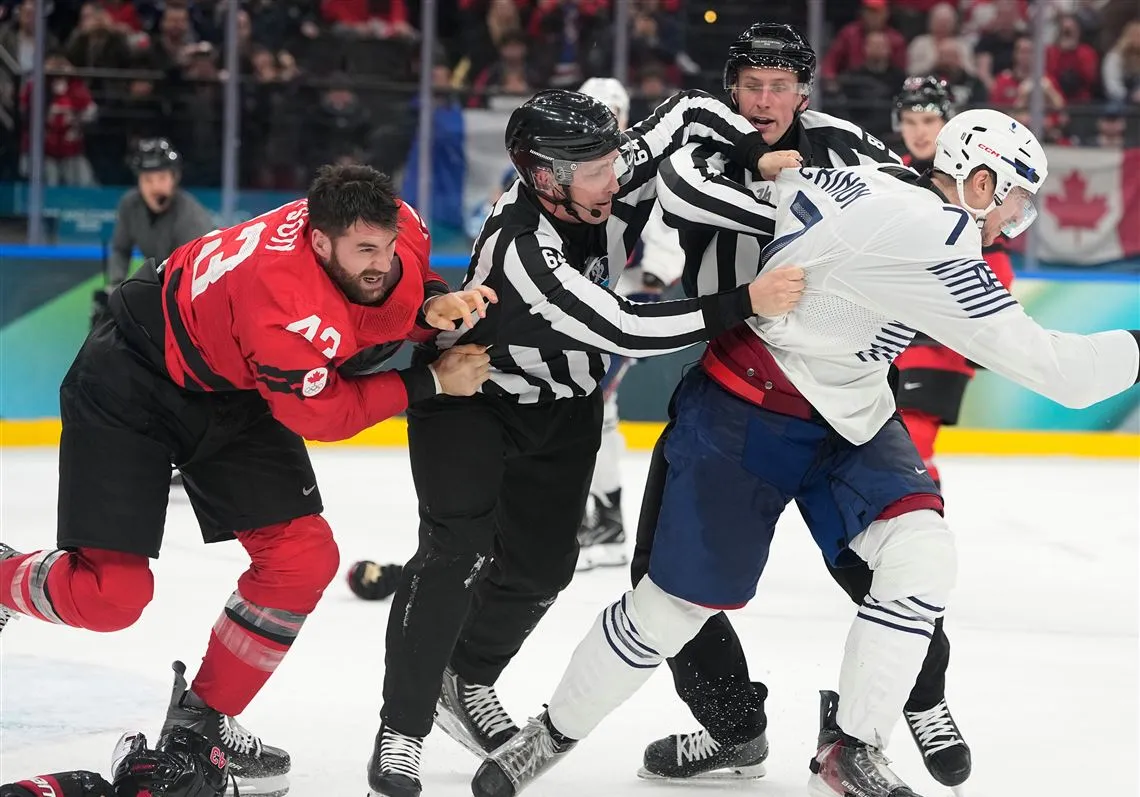 Canada's Tom Wilson drops gloves in rare Olympic hockey fight - Article News sur NHL Insight