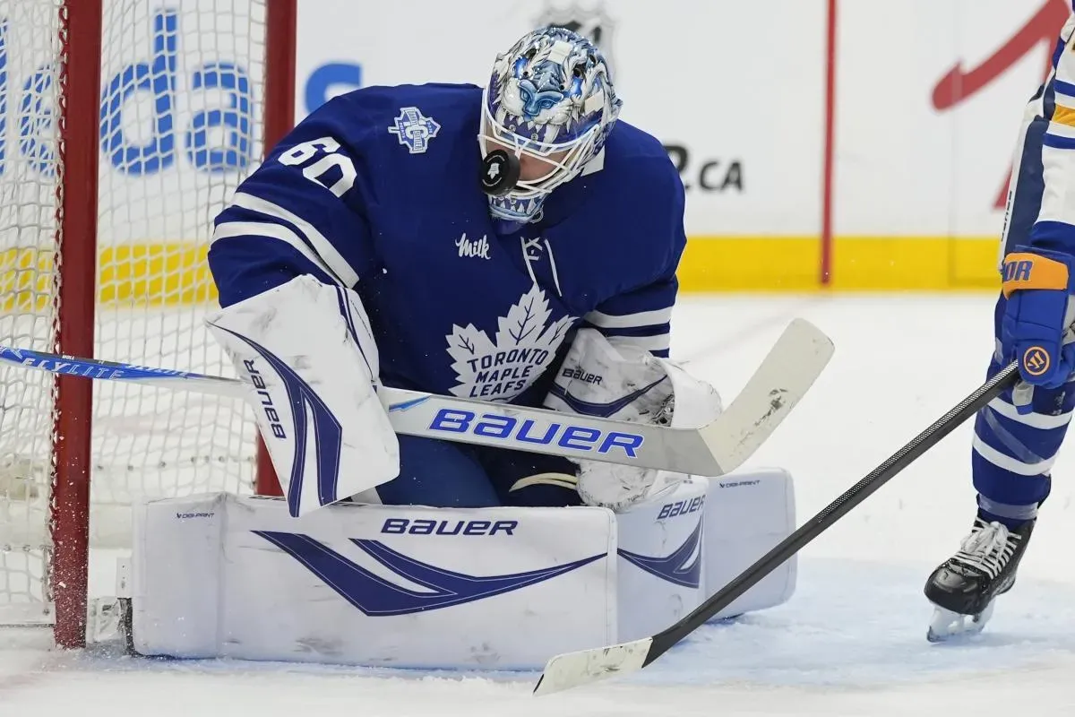 toronto-maple-leafs-goaltending-trade-woll_2.webp
