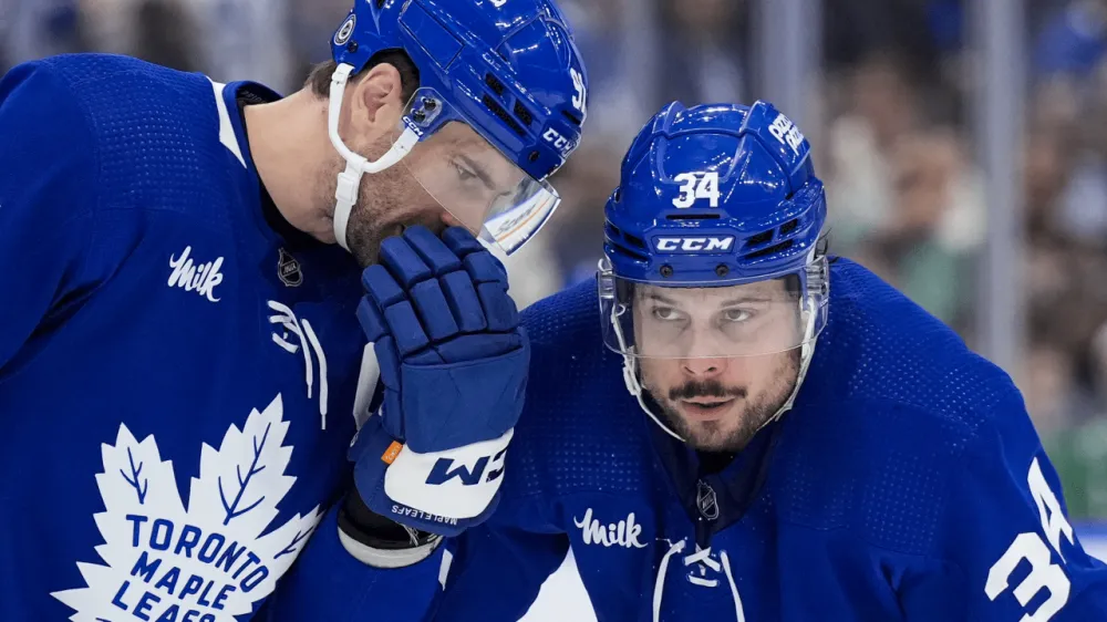 Toronto Maple Leafs 2025-26 Power Play Struggles: From Elite to Ineffective - Article Analysis sur NHL Insight
