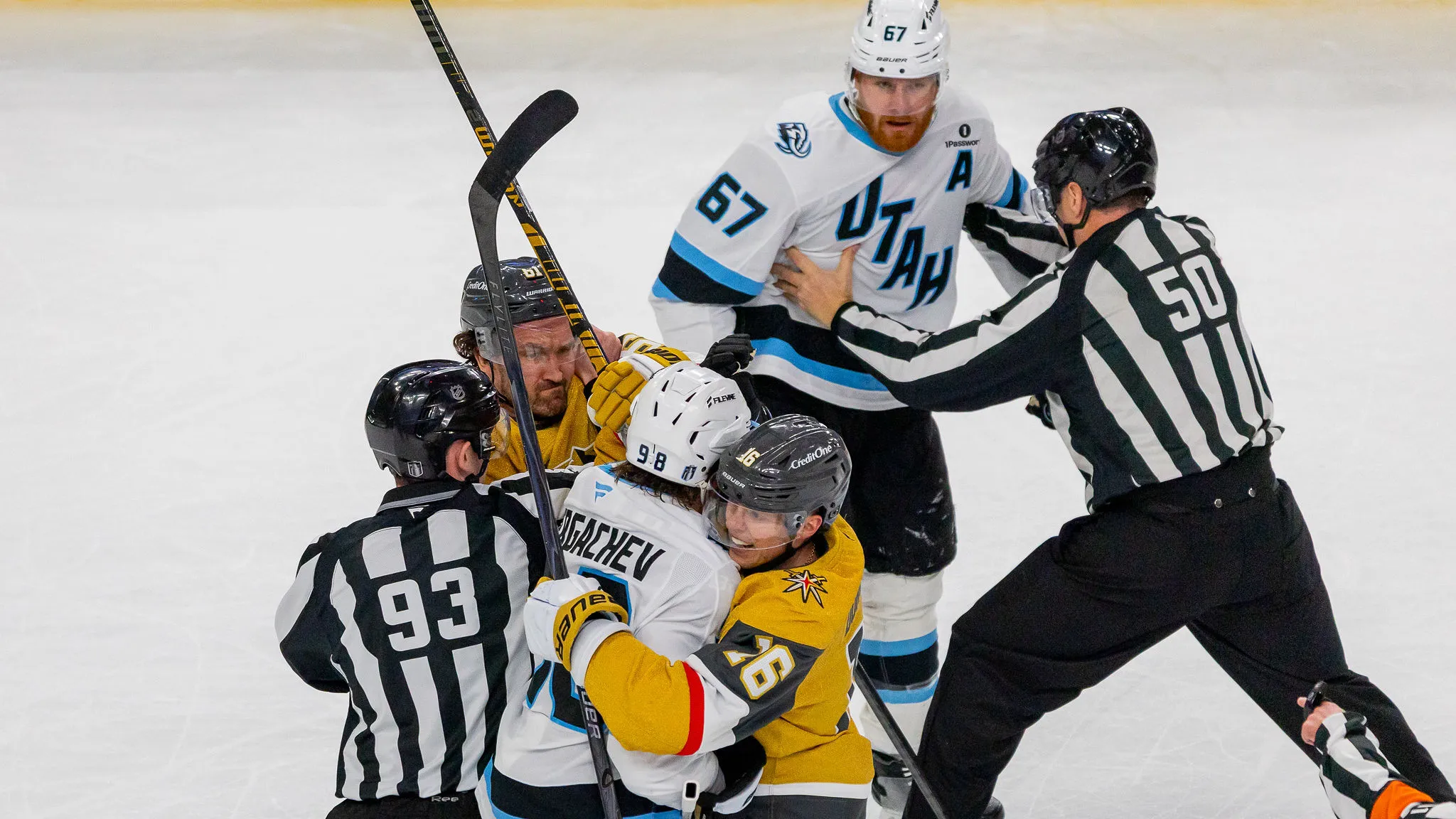 Utah Mammoth's first NHL playoff appearance: A roster built for the long haul - Article Analysis sur NHL Insight