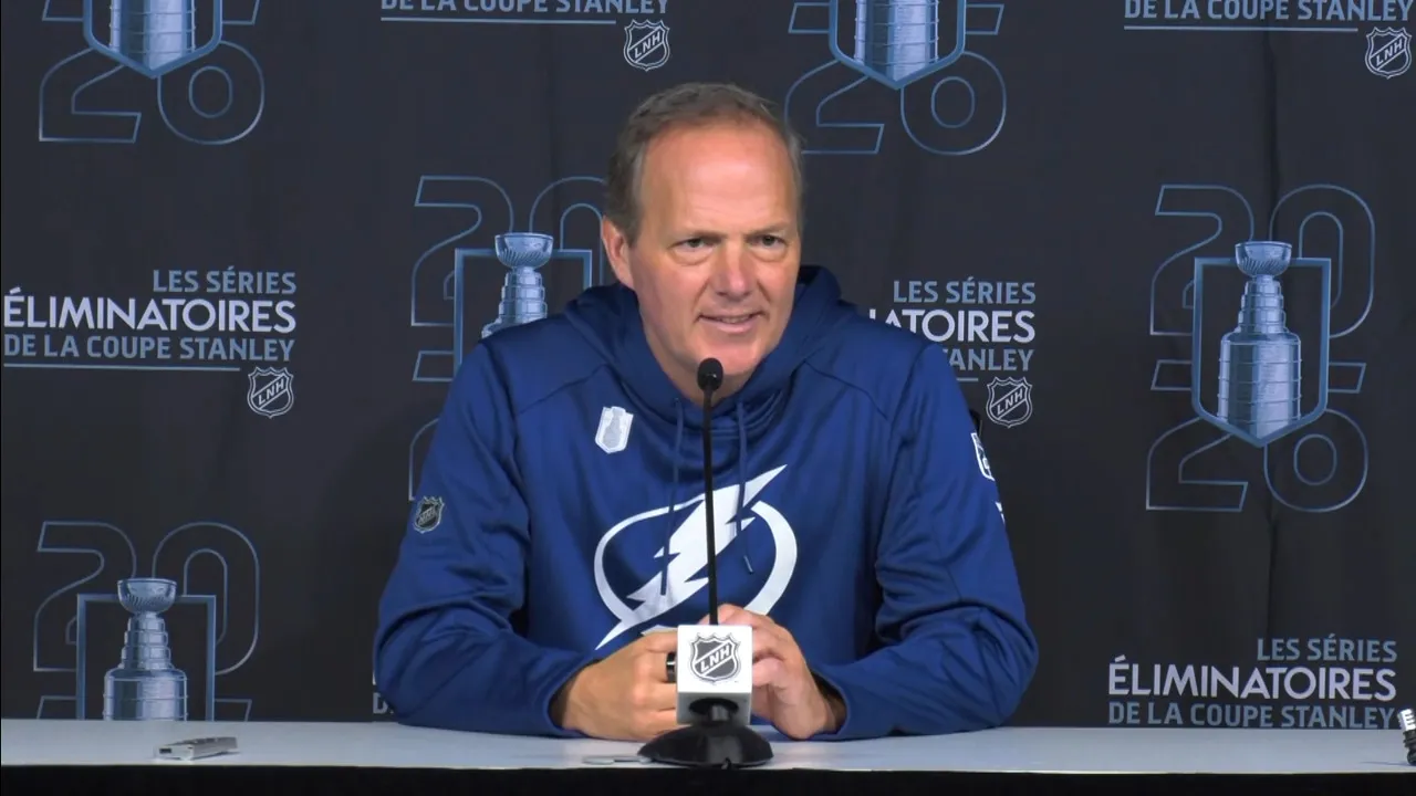 Lightning captain Victor Hedman prioritizes mental health with leave of absence - Article News sur NHL Insight