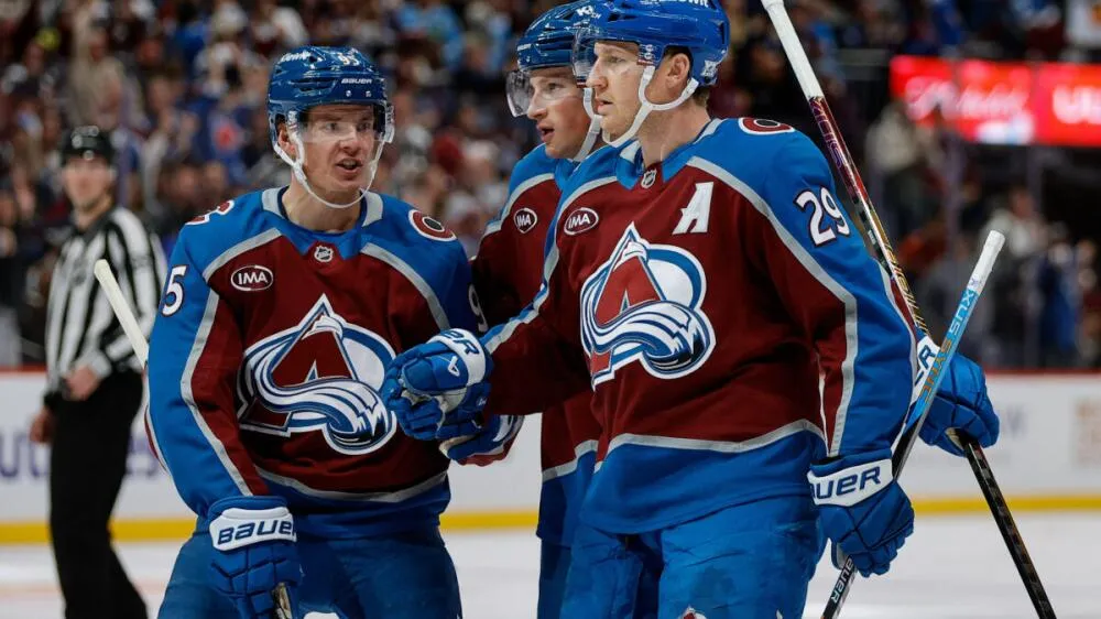 Victor Olofsson hat trick leads Avalanche past Devils 8-4 at Ball Arena - Article News sur NHL Insight