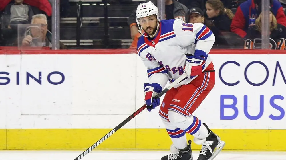 Vincent Trocheck Injury Impact on New York Rangers 2024-25 Season - Article Analysis sur NHL Insight