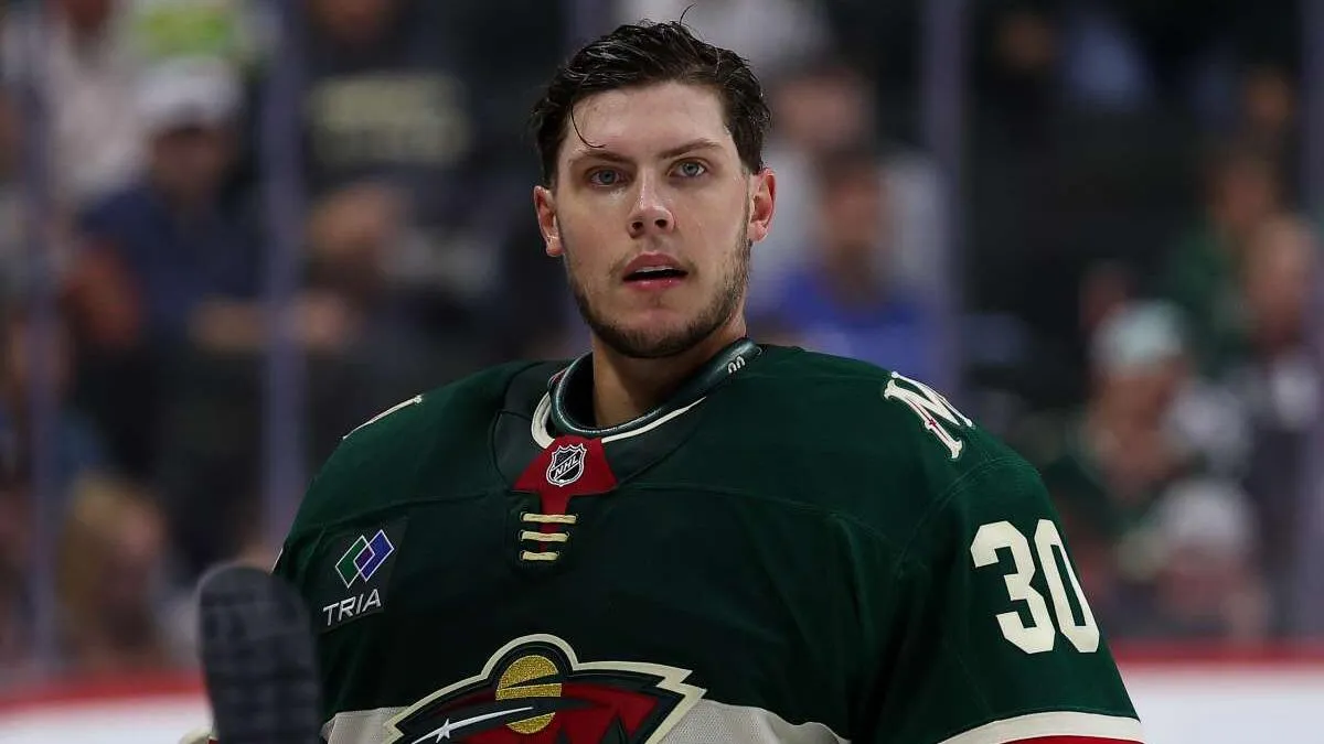 Three takeaways from Minnesota Wild shootout win over Carolina Hurricanes: Wallstedt's heroics, Yurov's emergence, and resilient team play - Article News sur NHL Insight